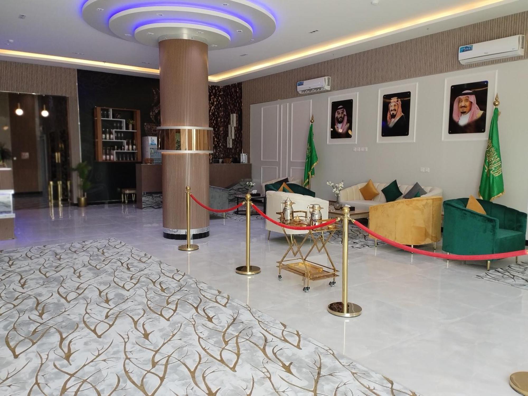 العلي للشقق المخدومة Alalihotel Hafar Al-Batin Exterior photo